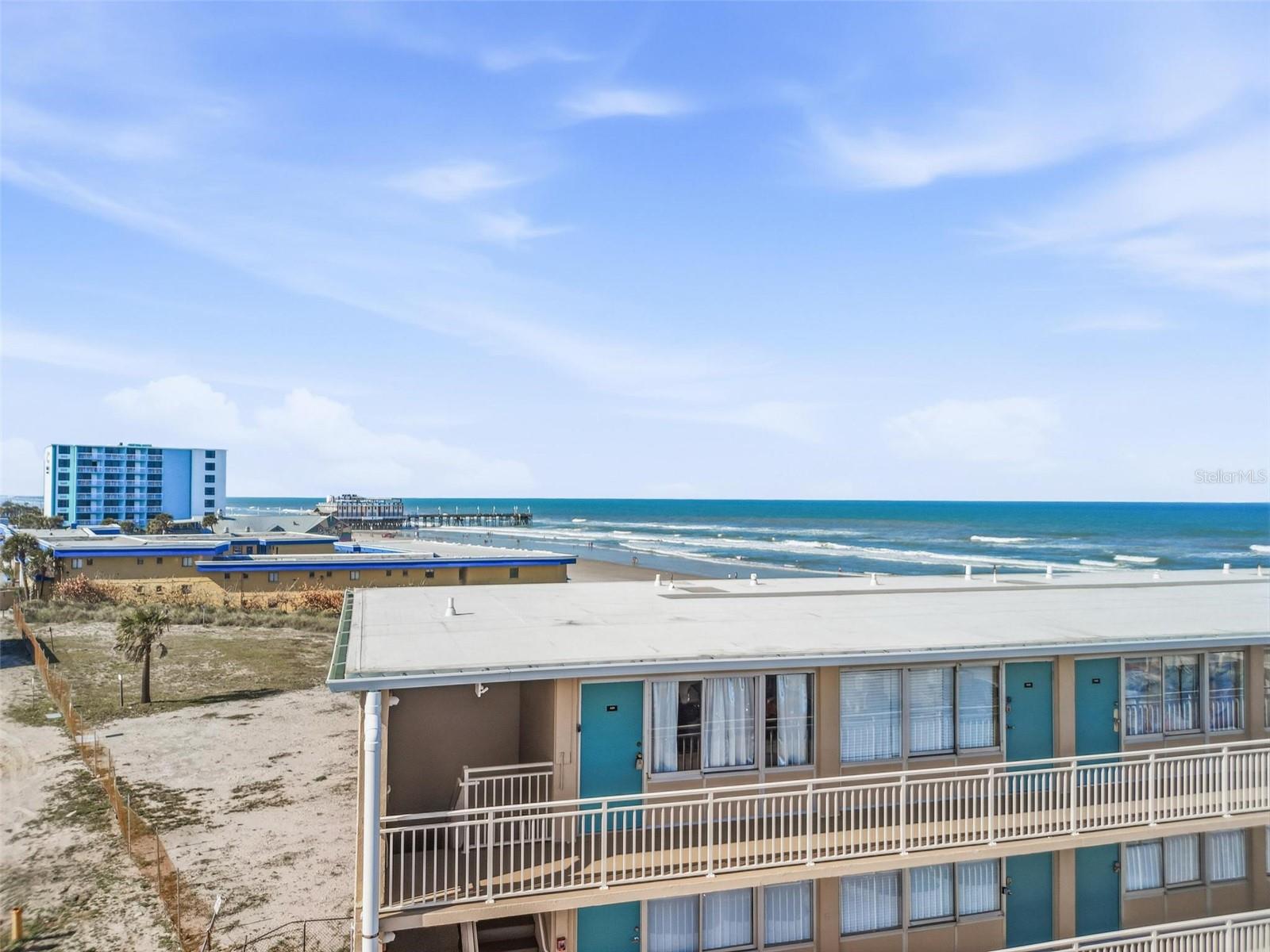 DAYTONA INN BEACH RESORT CONDO - Residential