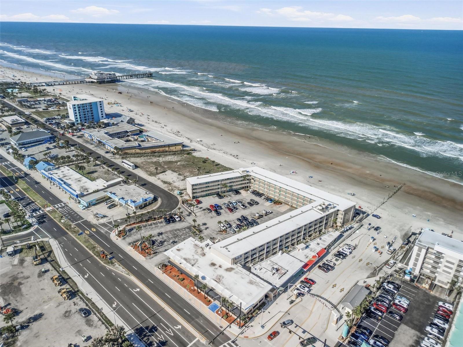 DAYTONA INN BEACH RESORT CONDO - Residential