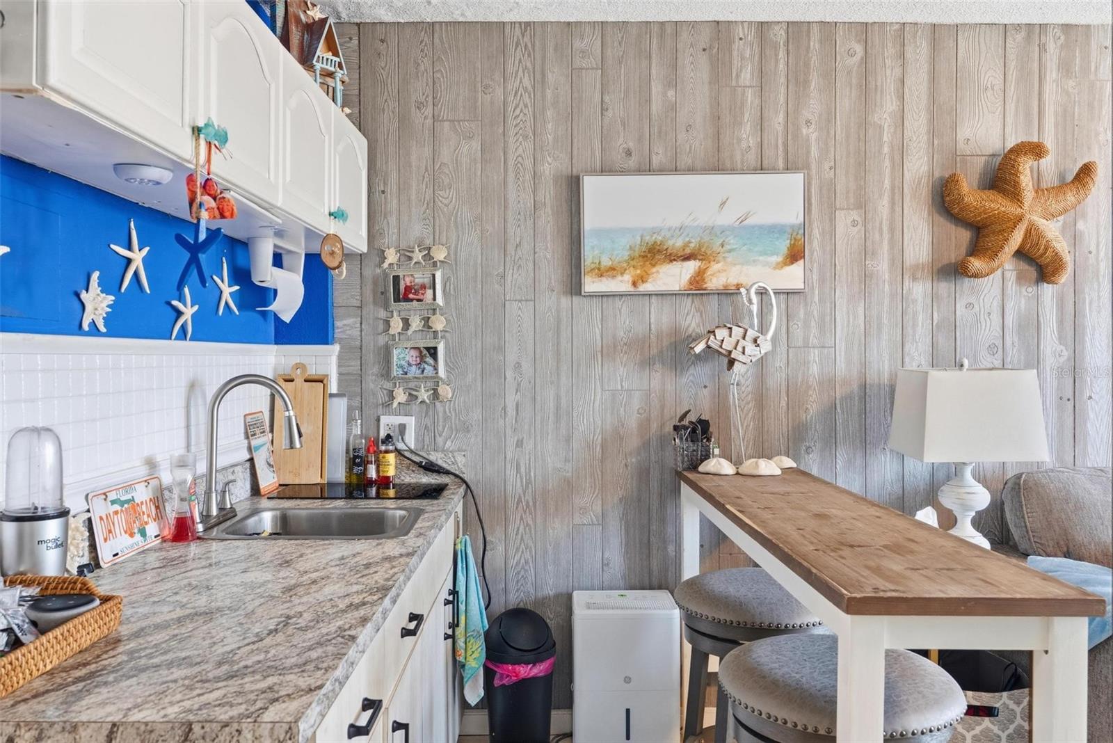 DAYTONA INN BEACH RESORT CONDO - Residential