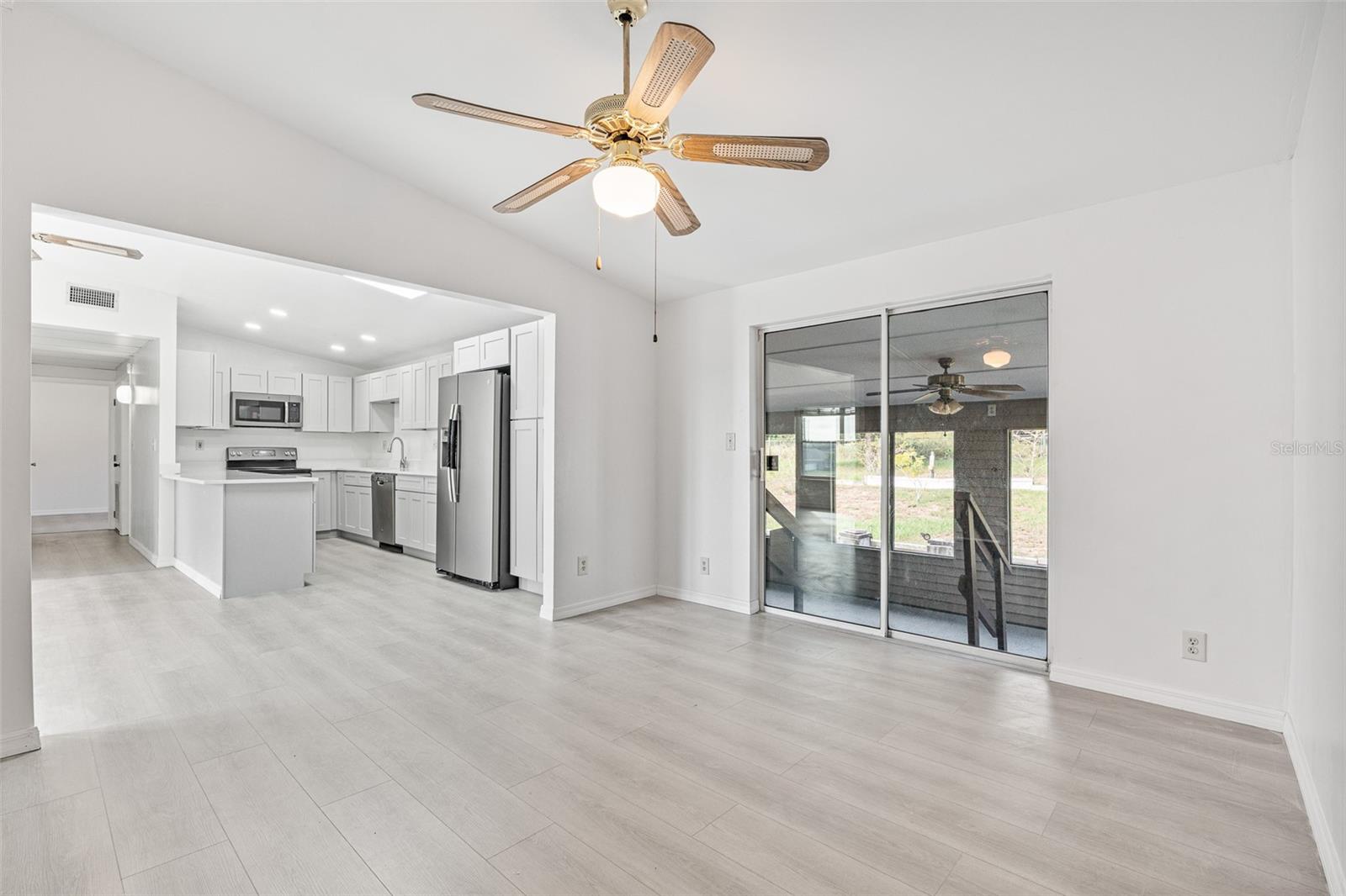 FLA DEV CO SUB - Residential