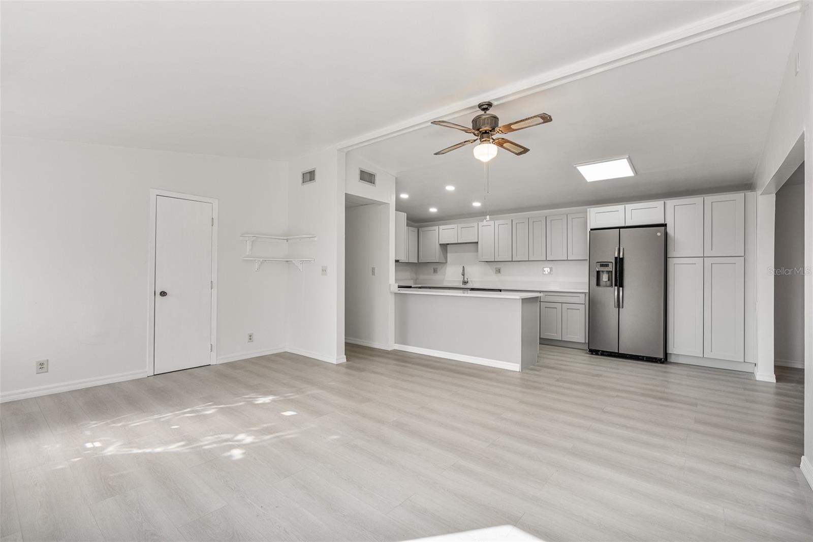 FLA DEV CO SUB - Residential