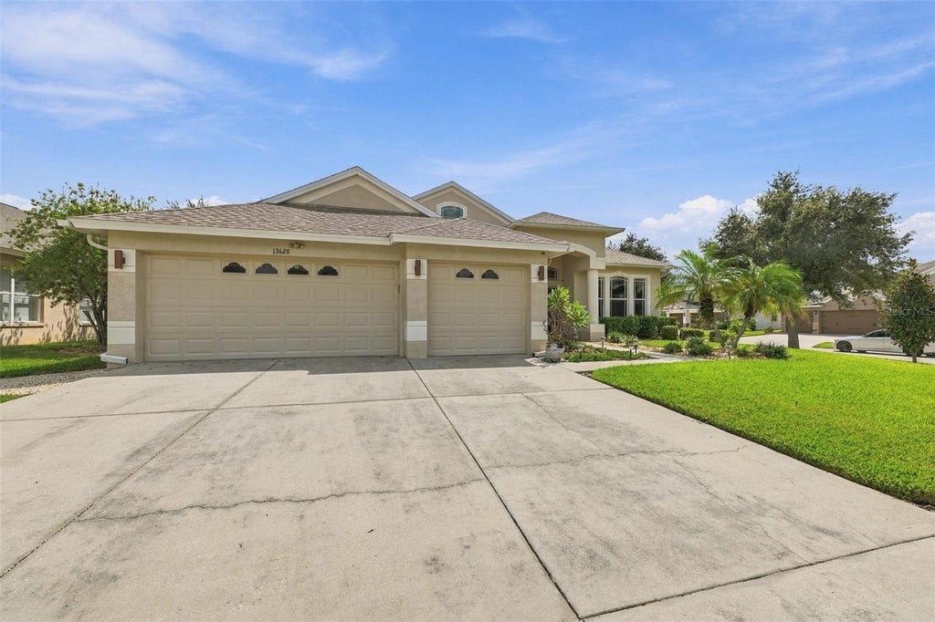 Photo of 13620 Artesa Bell Drive, Riverview, FL 33579 (MLS # TB8551078)