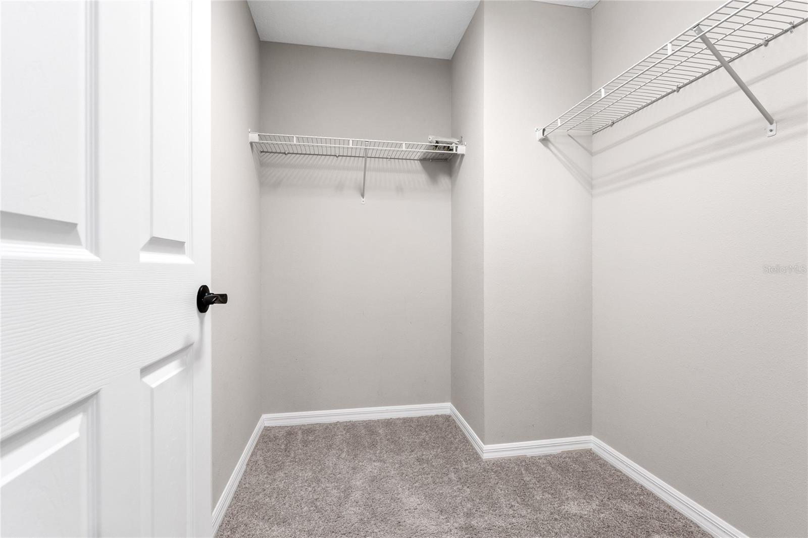 HAWKSMOOR-PH 1 - Residential