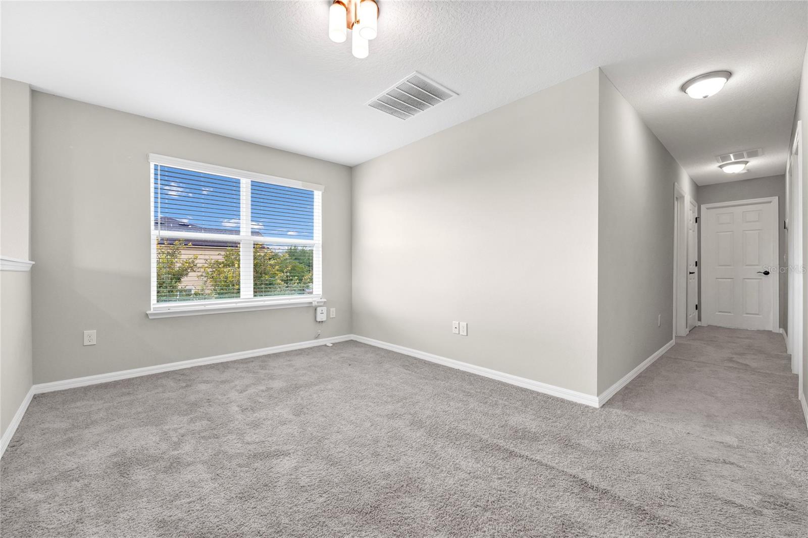 HAWKSMOOR-PH 1 - Residential