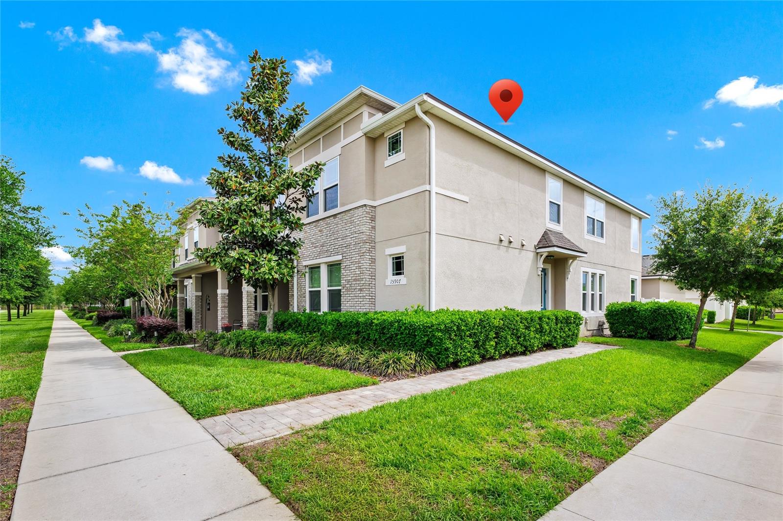 HAWKSMOOR-PH 1 - Residential