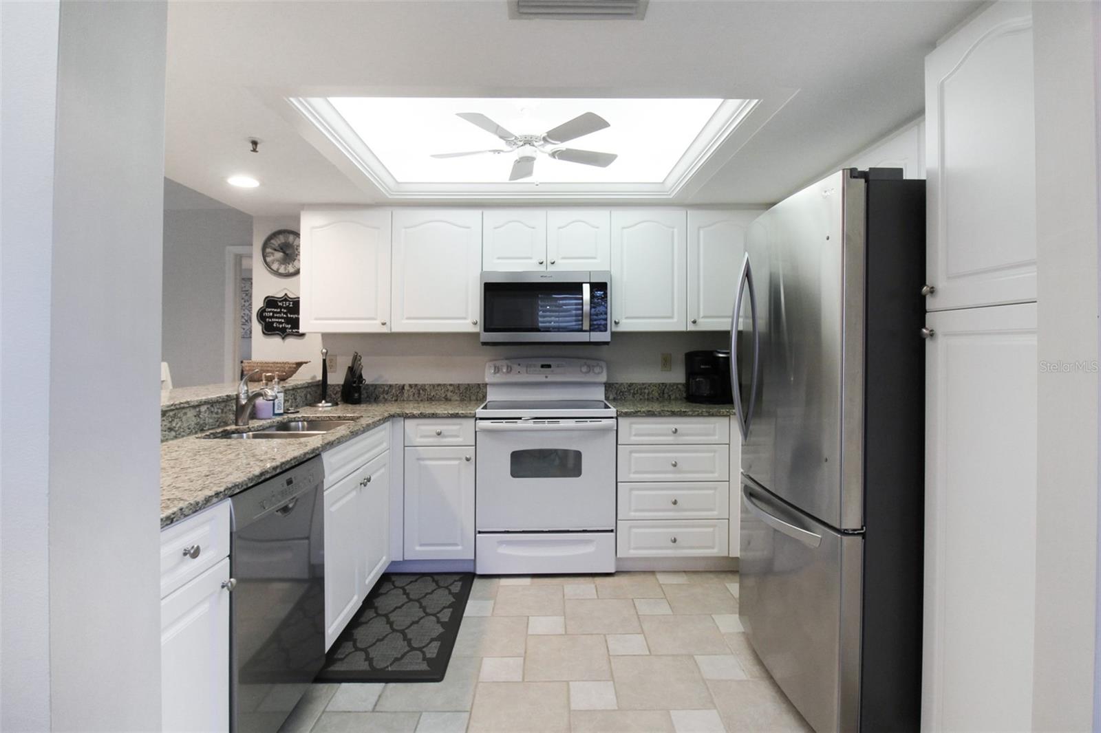 GULF & BAY CLUB BAYSIDE - Residential Lease