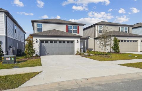 A home in LAKE ALFRED