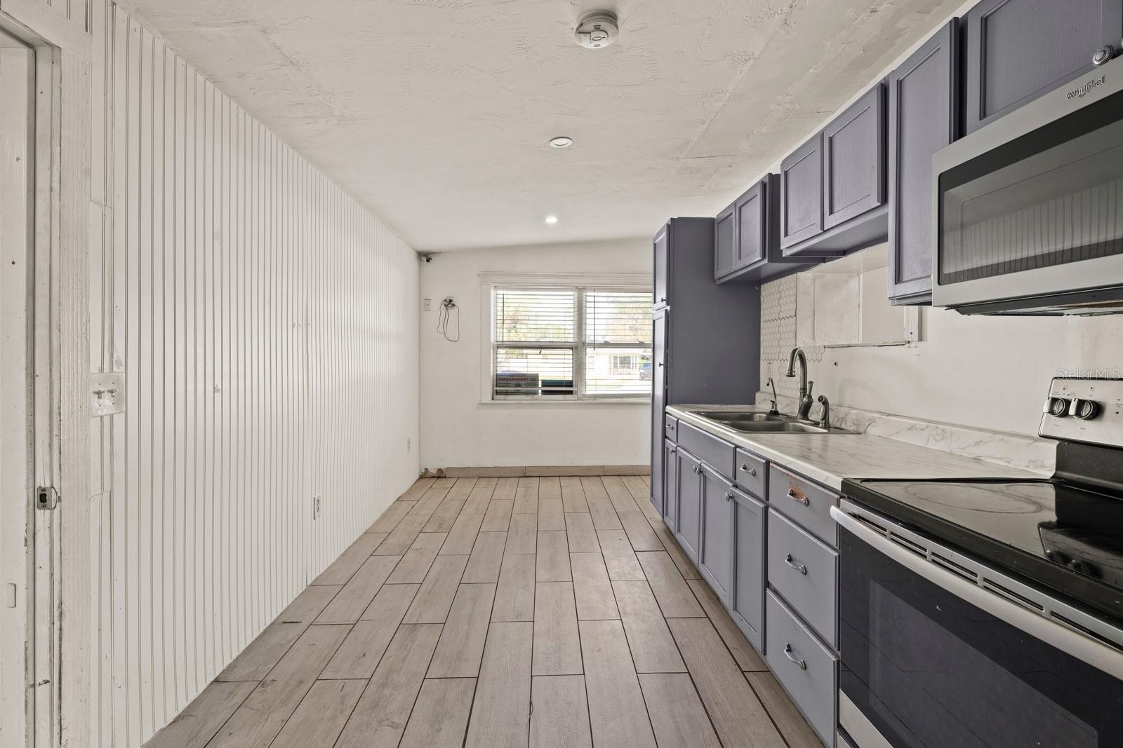 DELTONA LAKES UNIT 28 - Residential