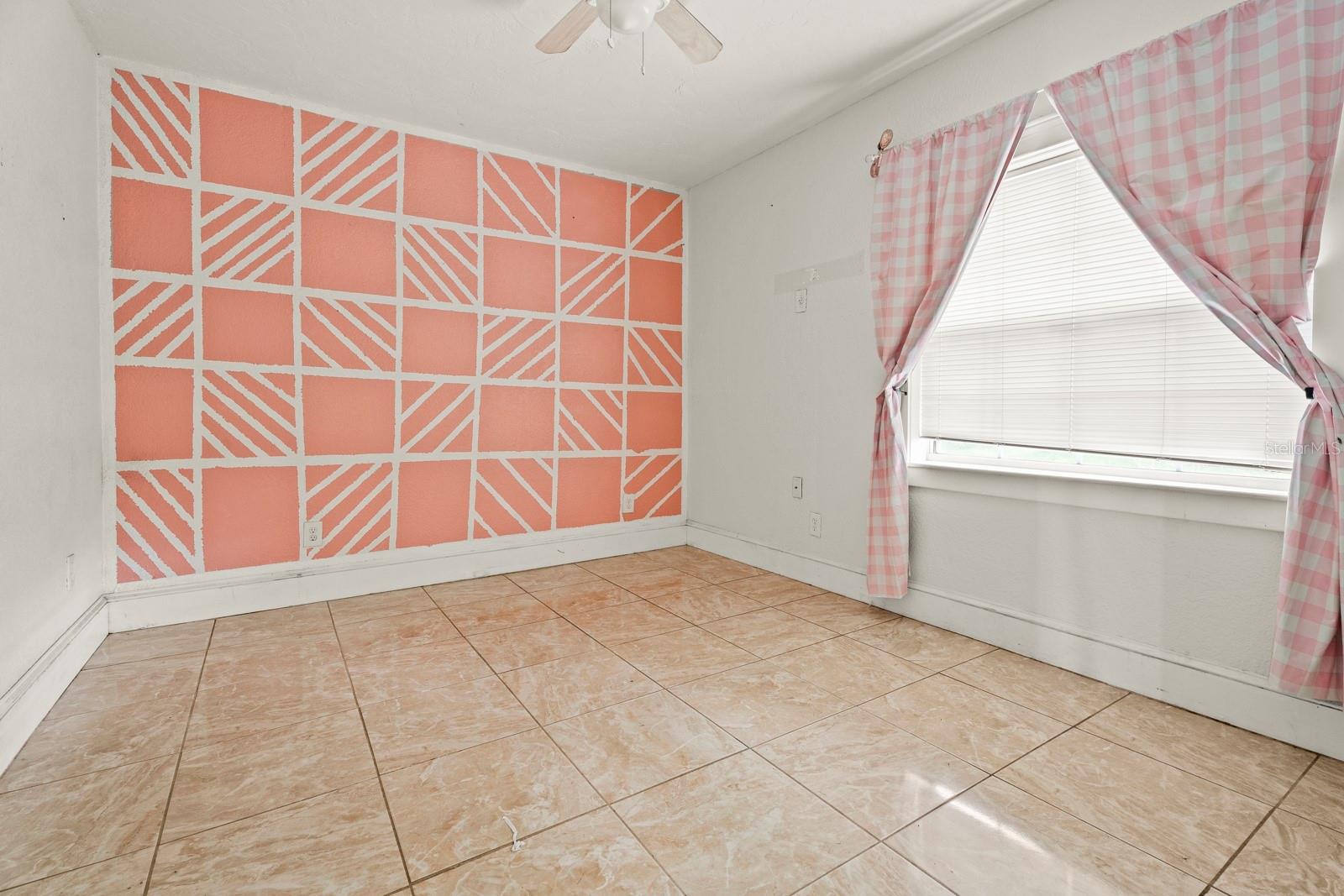 DELTONA LAKES UNIT 28 - Residential