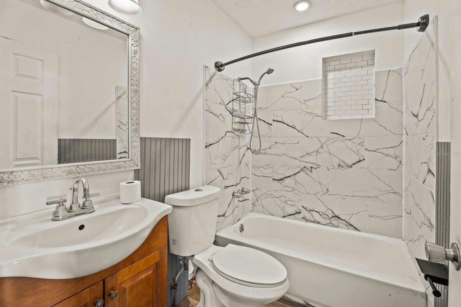 DELTONA LAKES UNIT 28 - Residential