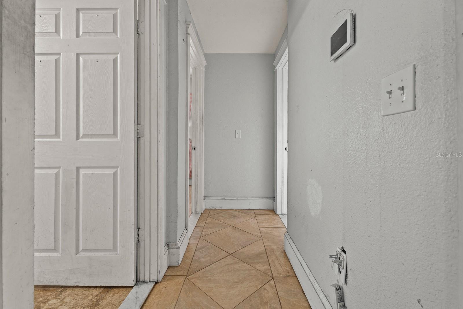 DELTONA LAKES UNIT 28 - Residential