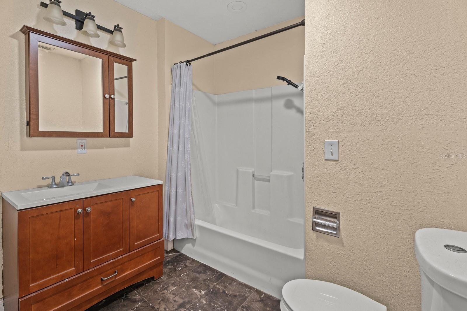 DELTONA LAKES UNIT 28 - Residential