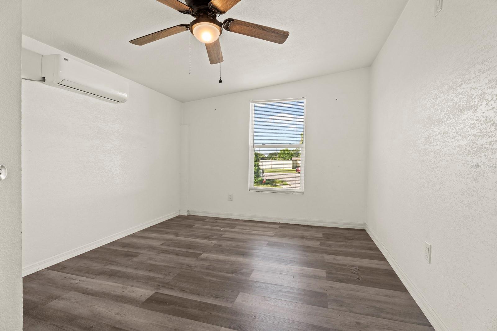 DELTONA LAKES UNIT 28 - Residential