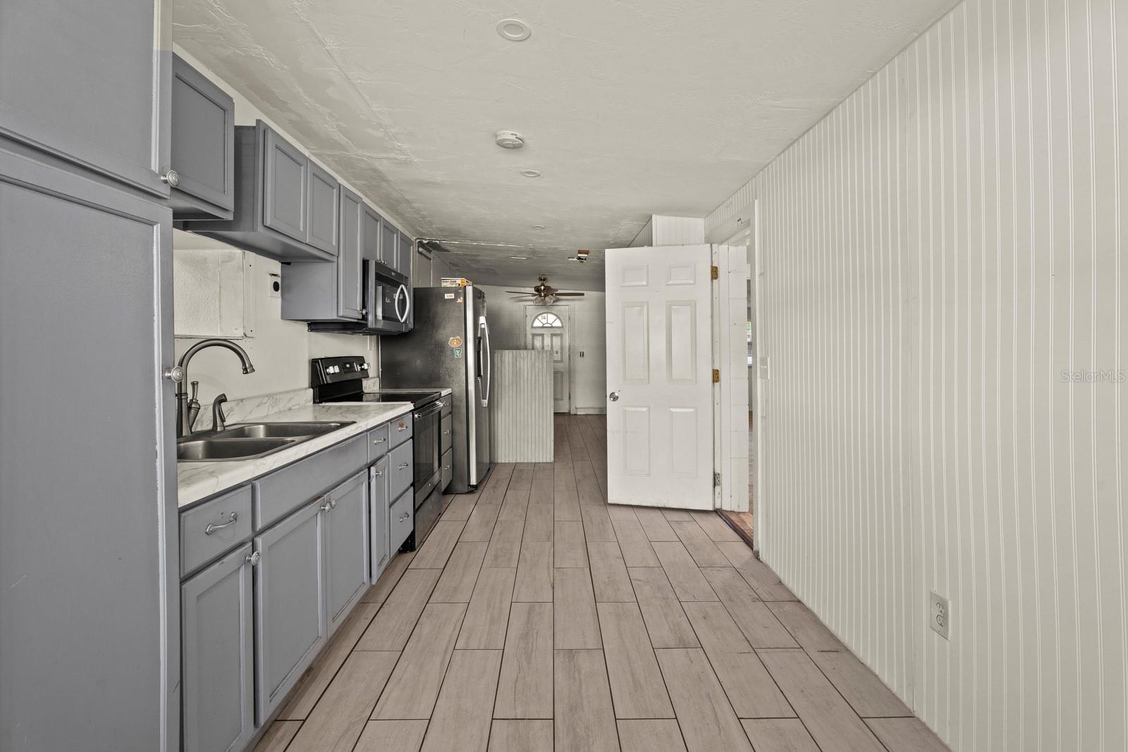 DELTONA LAKES UNIT 28 - Residential