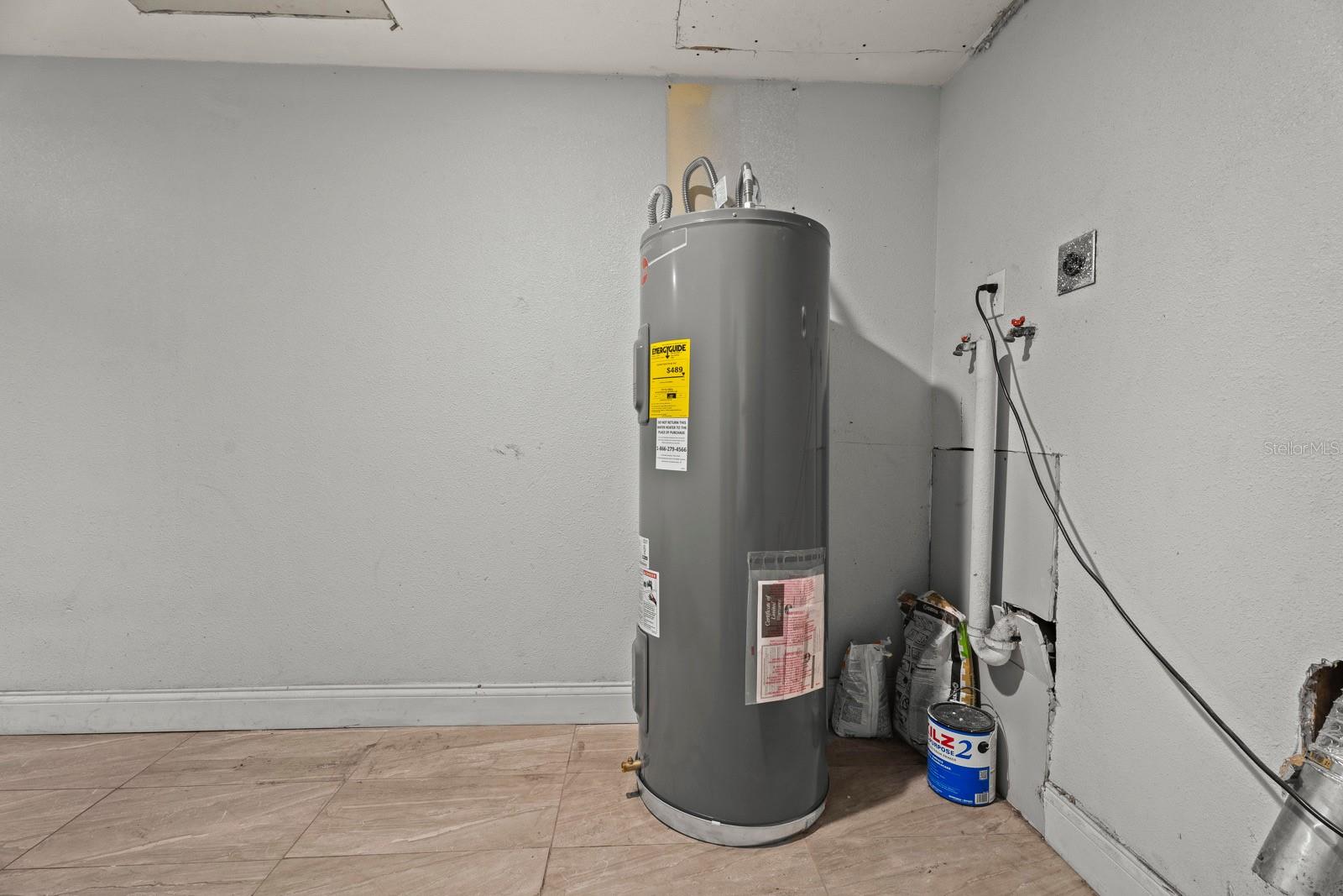 DELTONA LAKES UNIT 28 - Residential