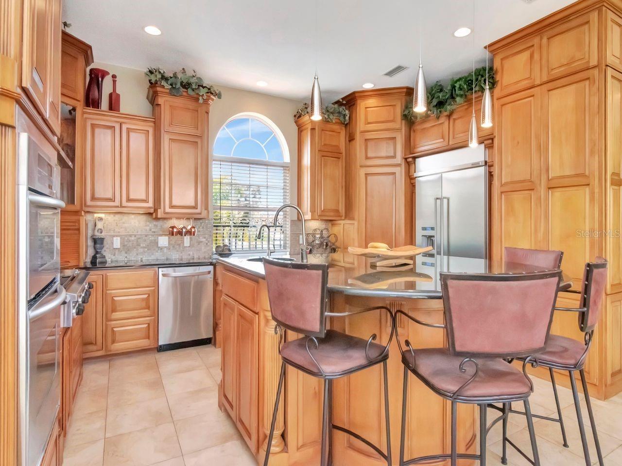 BAYWOOD VILLAGE - Residential