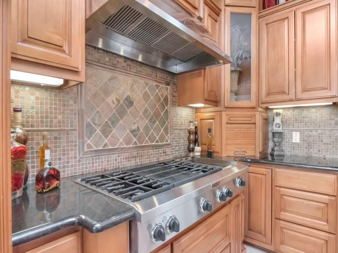 BAYWOOD VILLAGE - Residential