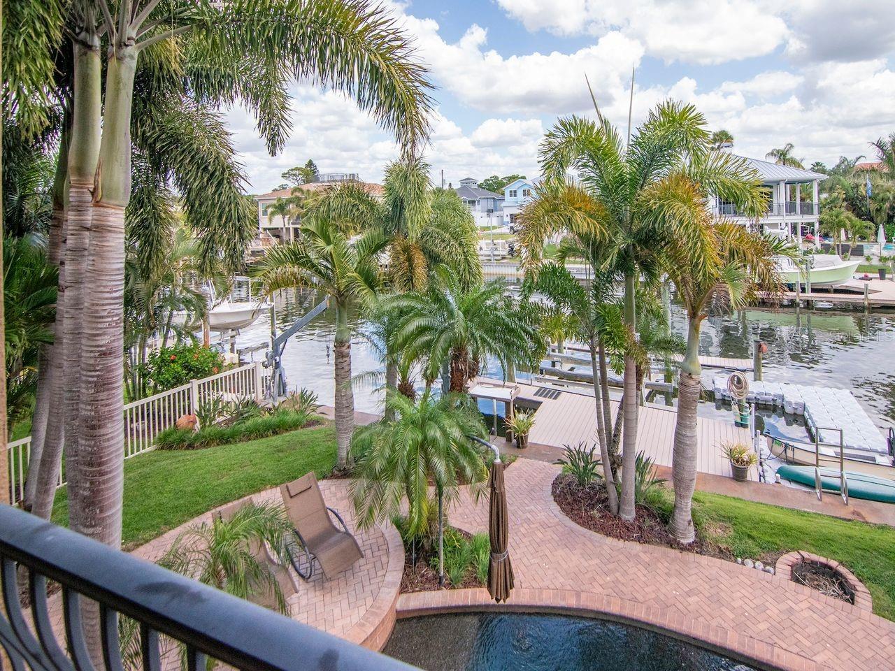 BAYWOOD VILLAGE - Residential