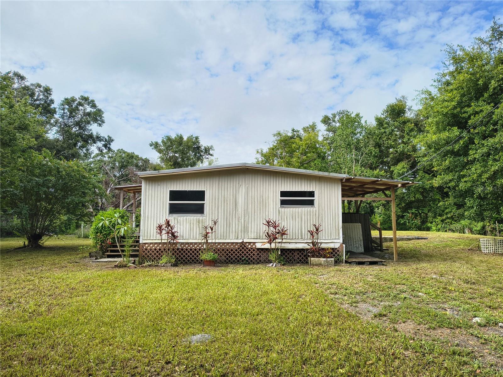 5624 DAVIS ROAD