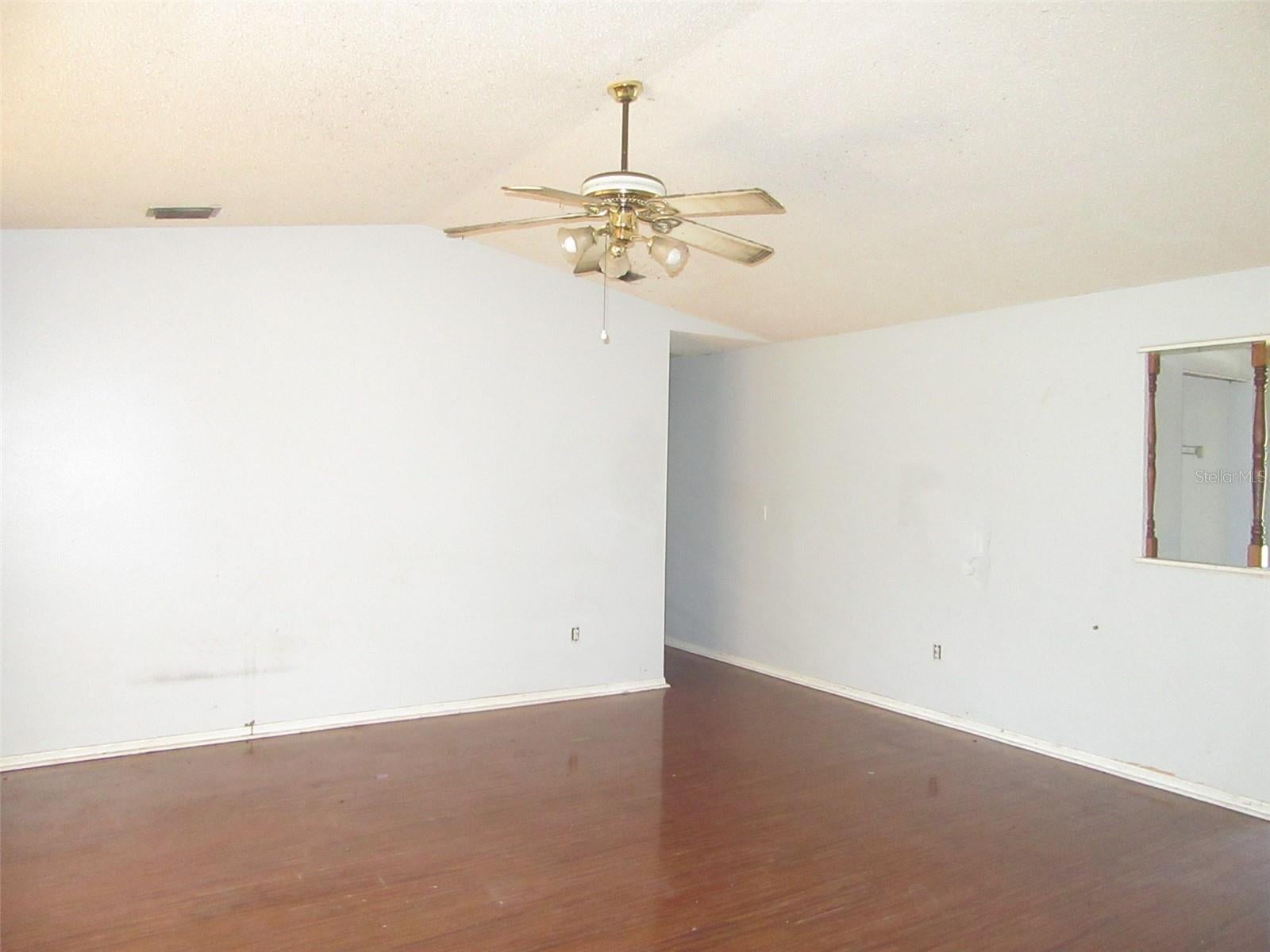 2256 LION TERRACE