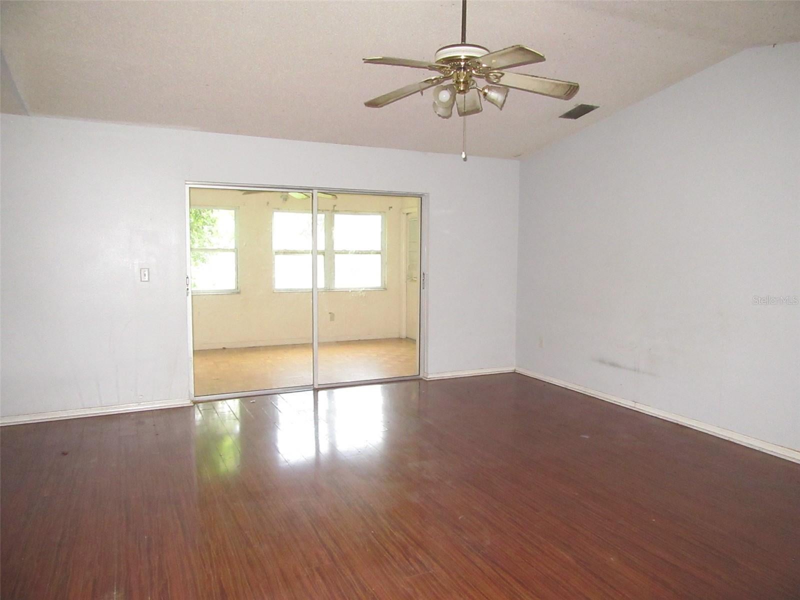 2256 LION TERRACE