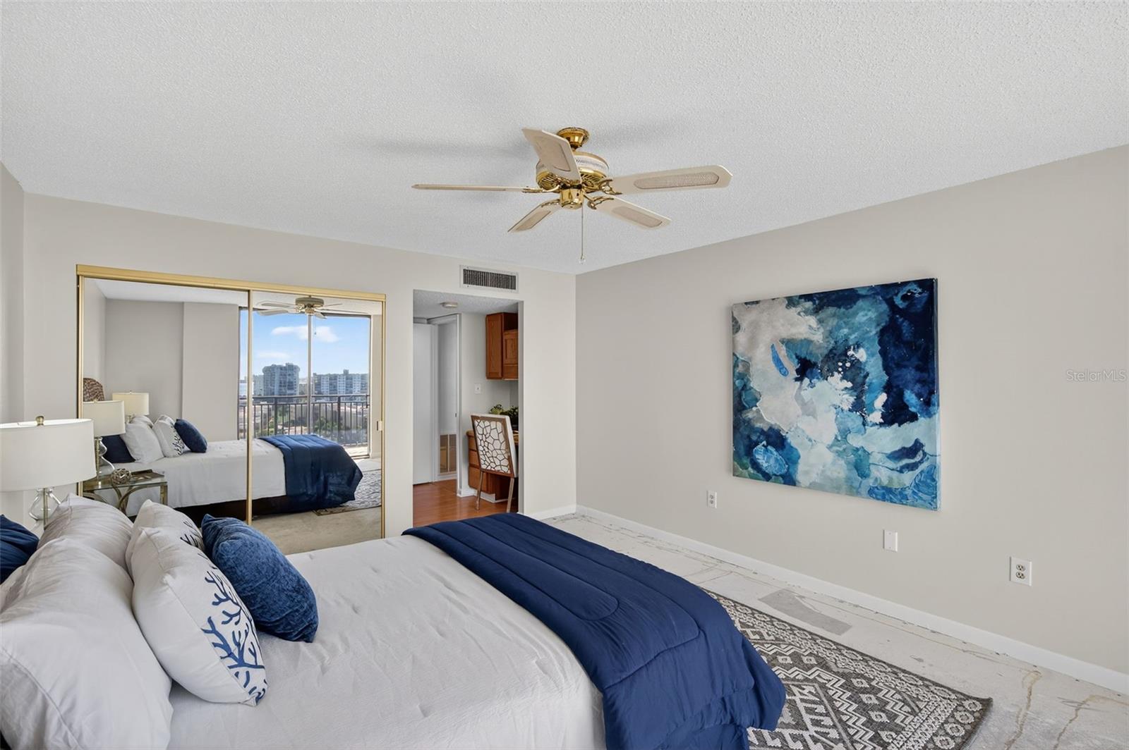 MANSIONS BY THE SEA CONDO - Residential