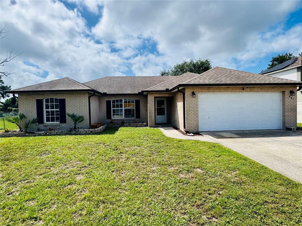 Photo of 941 Wilmington Drive, Deltona, FL 32725 (MLS # O6350516)