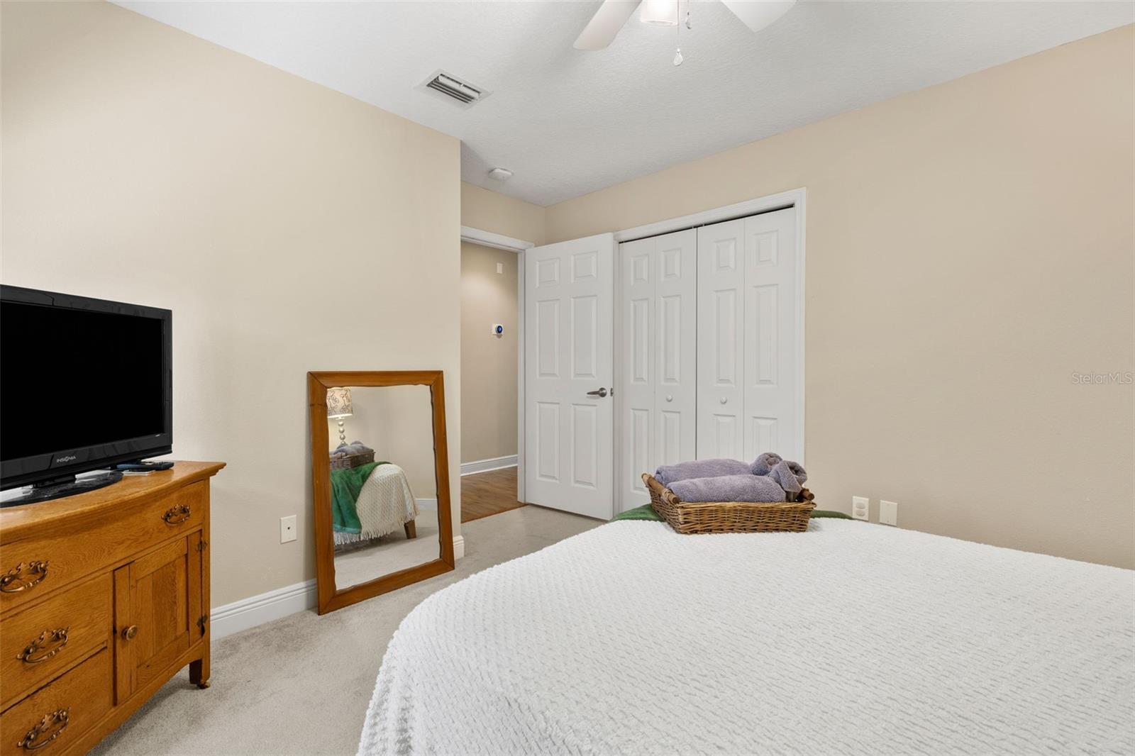 RAINTREE TERRACE - Residential