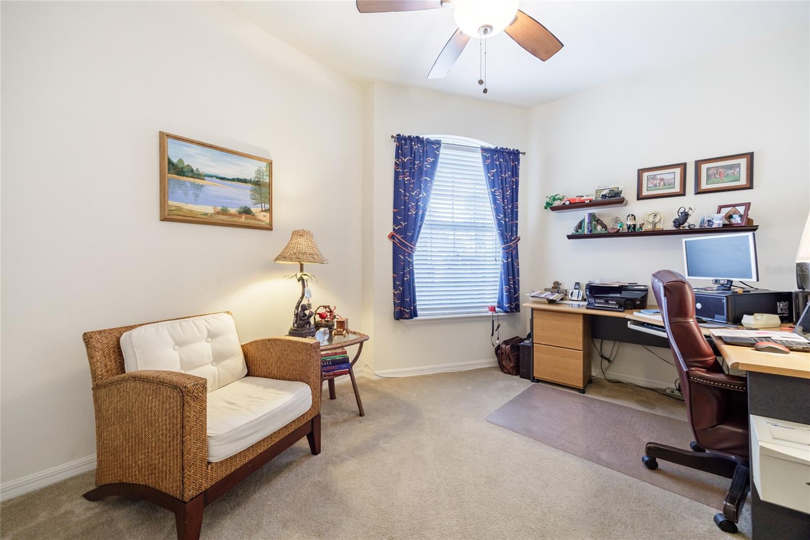 LAKEVIEW VILLAS - Residential