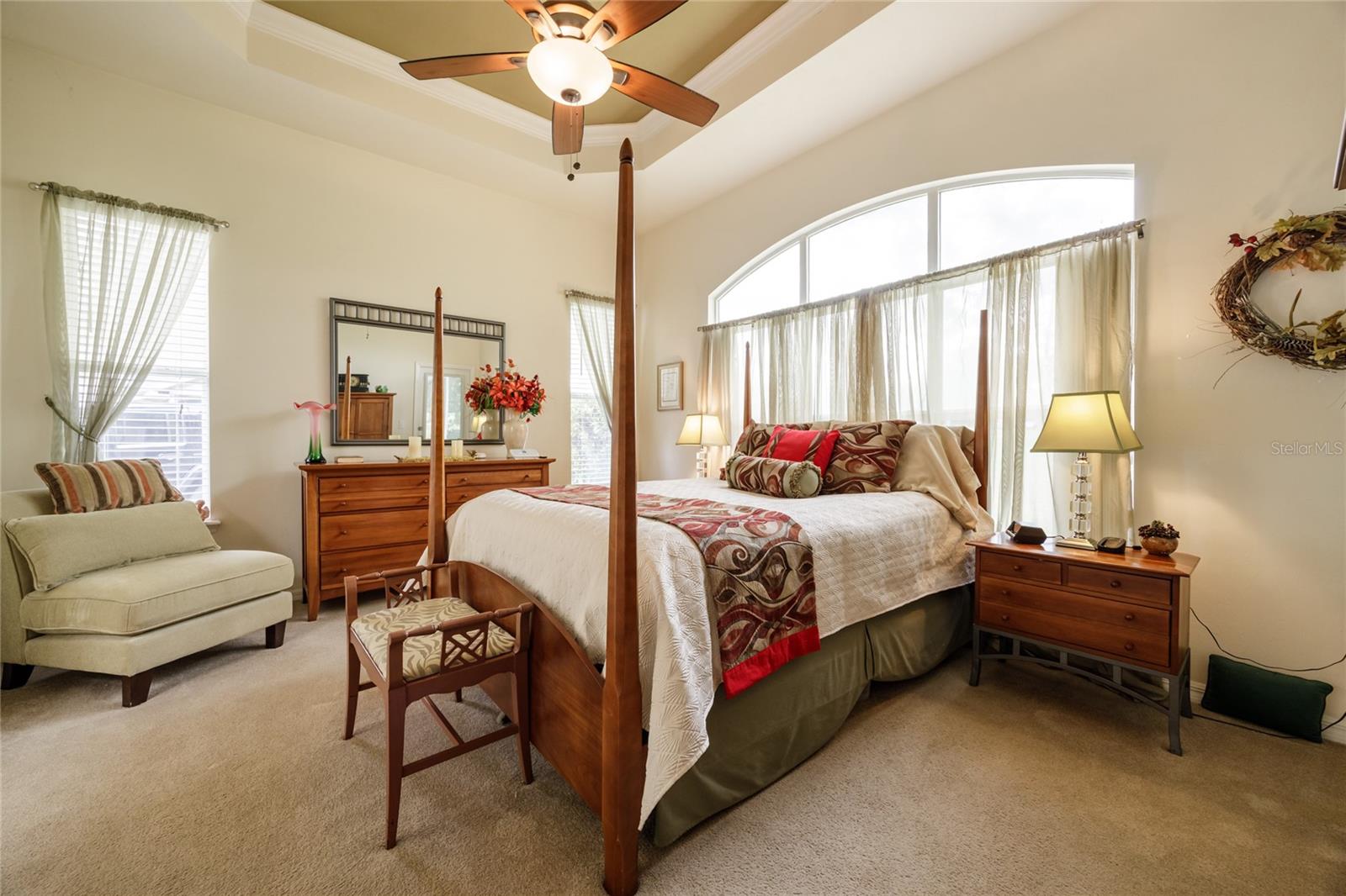 LAKEVIEW VILLAS - Residential