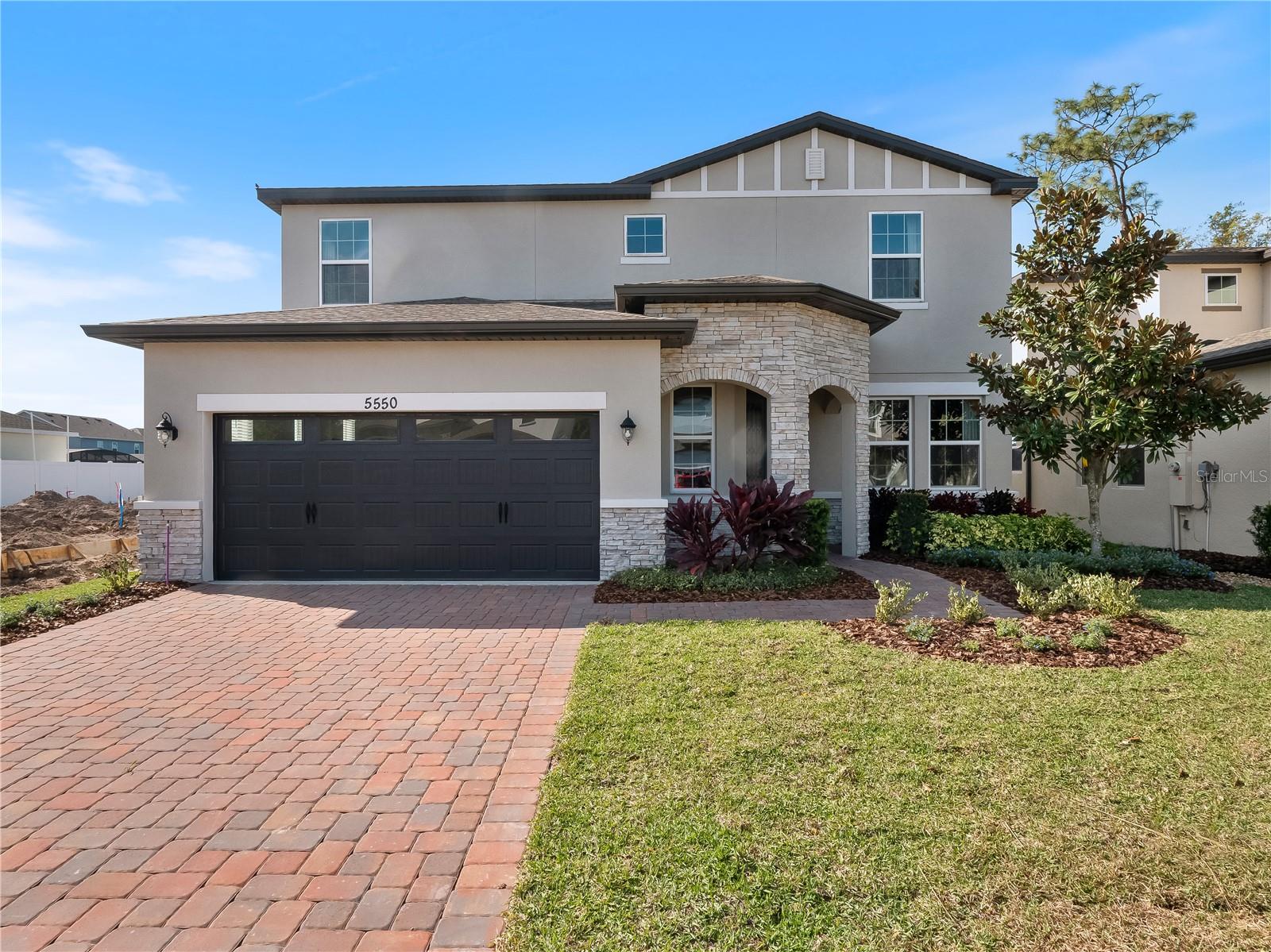 5550 SABAL DRIVE