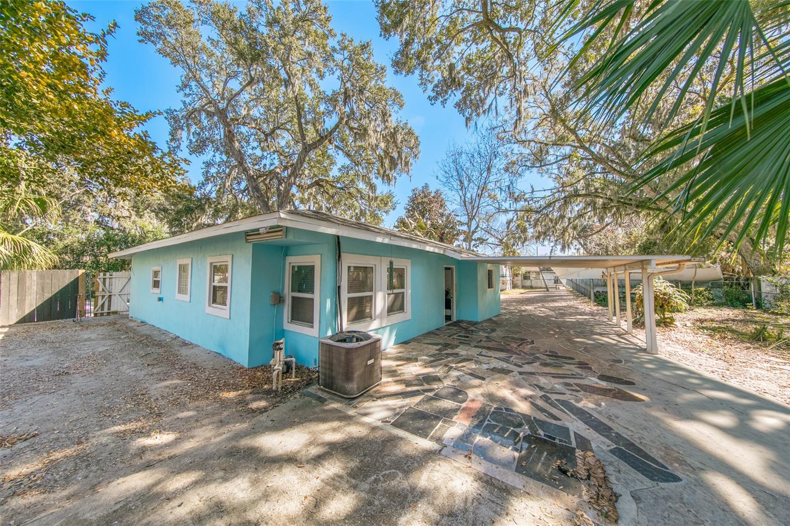 HIGHLAND TERRACE DAYTONA - Residential