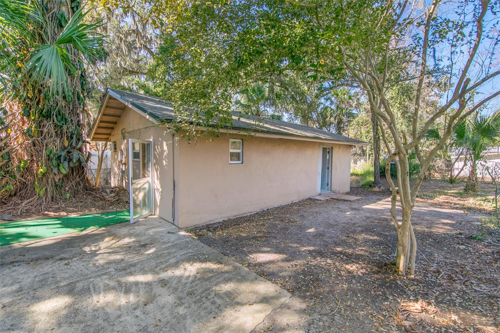 HIGHLAND TERRACE DAYTONA - Residential