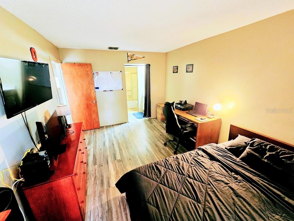 SEMINOLE COUNTRY GREEN CONDO - Residential