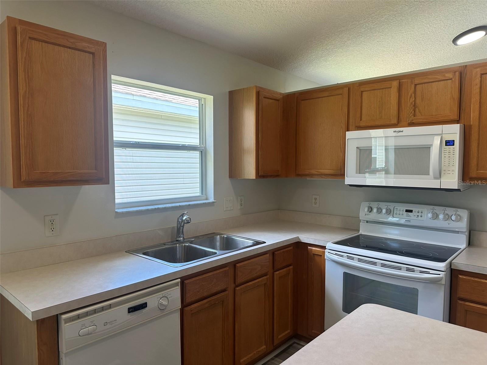 PLANTATION AT LEESBURG GOLFVIEW - Residential