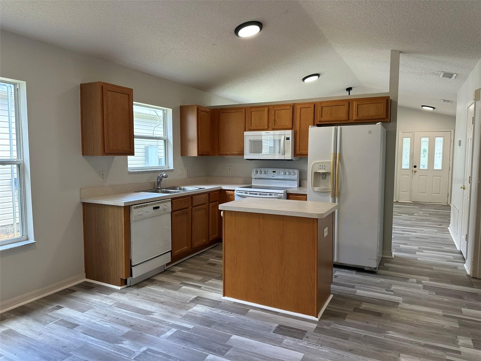 PLANTATION AT LEESBURG GOLFVIEW - Residential