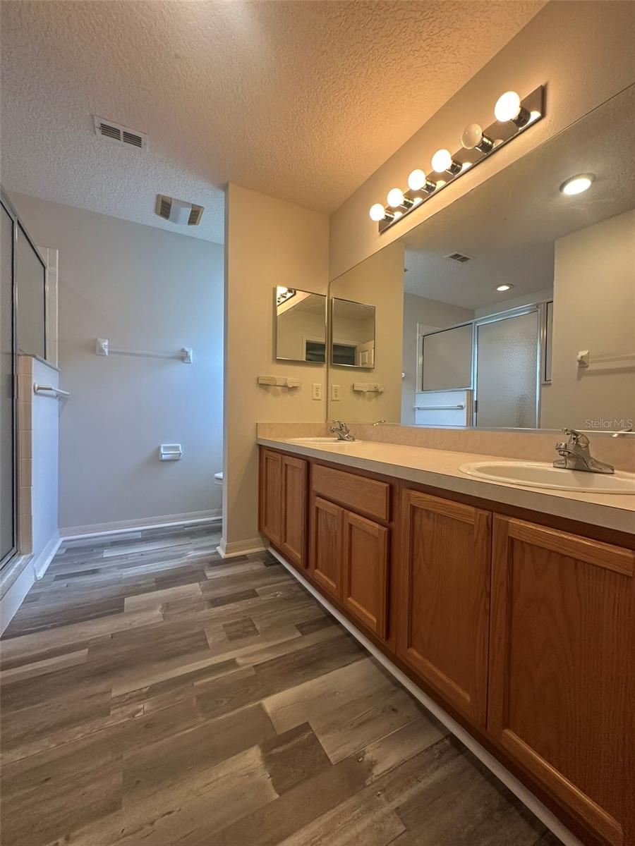 PLANTATION AT LEESBURG GOLFVIEW - Residential