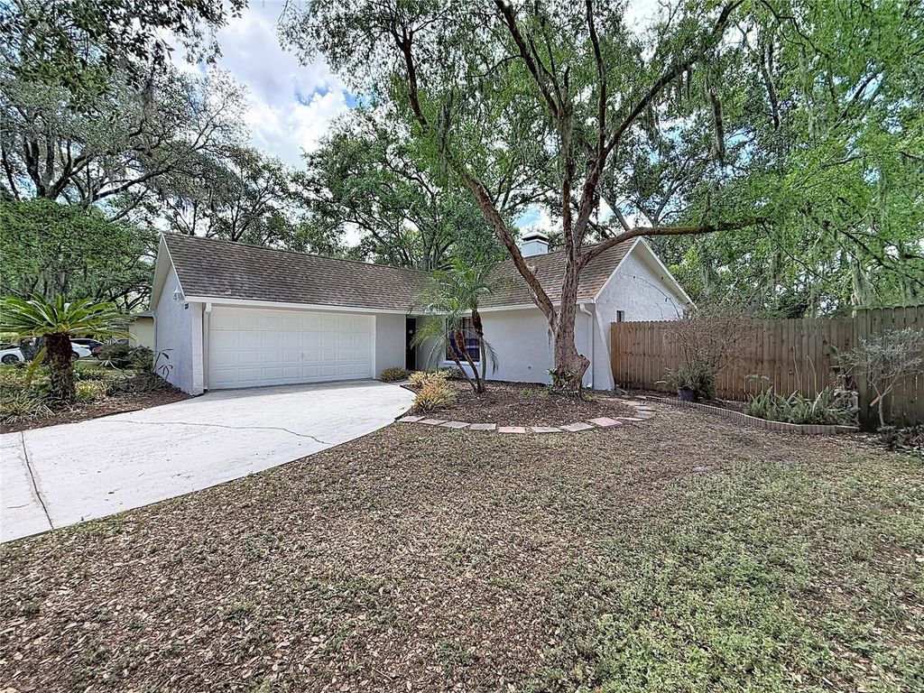 Photo of 2331 Towery Trail, Lutz, FL 33549 (MLS # TB8501455)