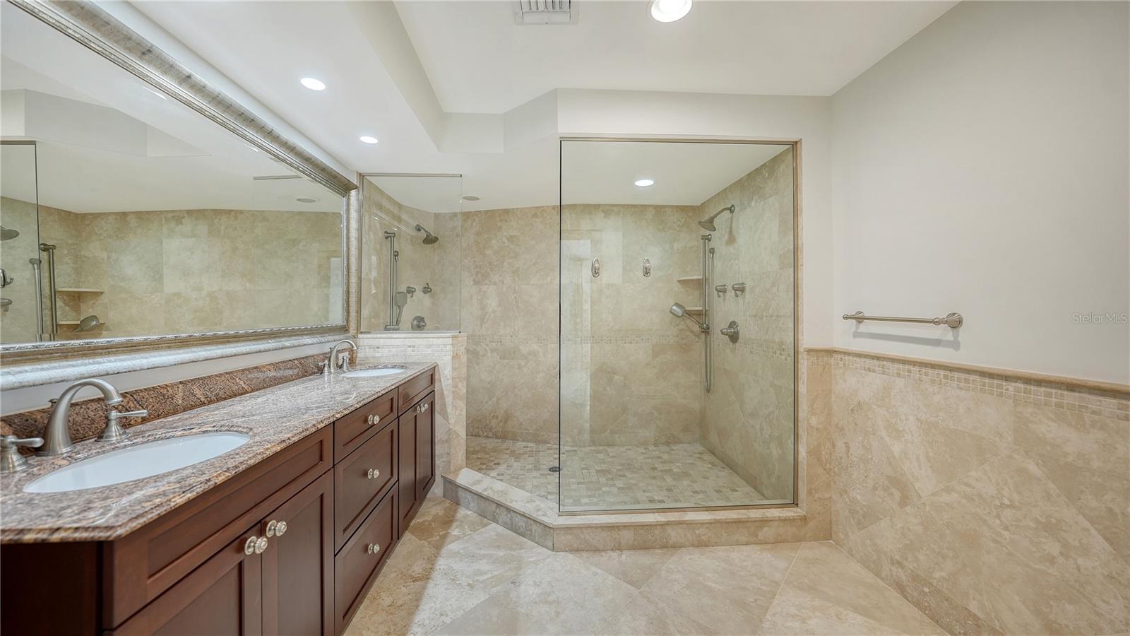 BIRD KEY SUB - Residential