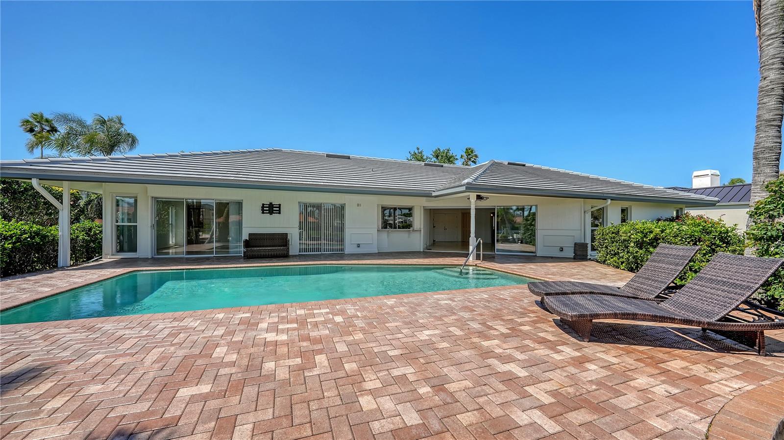 BIRD KEY SUB - Residential