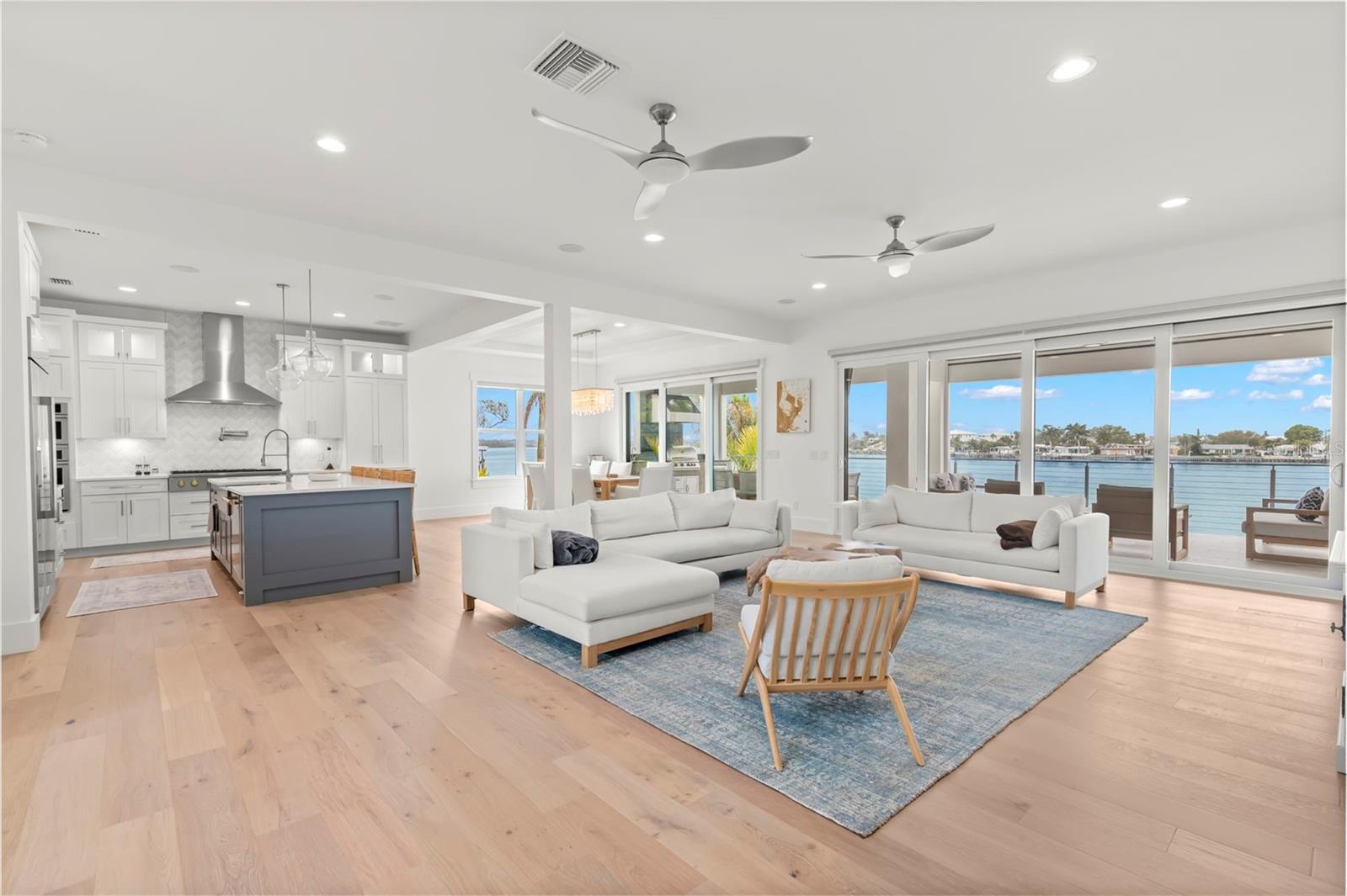 4598 HARBOR HILLS DRIVE