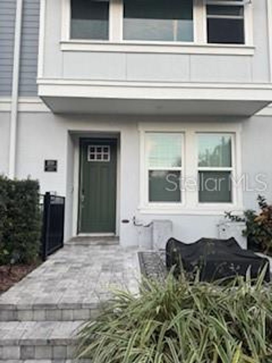 Newer Construction South Tampa Townhome in the community of Nathan Square located in the desirable Hyde Park District. This 3 level townhome offers a 1st floor bedroom with ensuite, while on the 2nd floor is the chef's kitchen with energy efficient appliances with quartz countertops. the 3 third floor provides master bedroom with elegant and tranquil bathroom and includes a custom walk in closet. The 3rd floor also includes a larger laundry closet with high end energy efficient washer and dryer, with a 3rd bedroom and ensuite just down the hall. 
Includes a private 2 car garage with a private court yard area at the entrance of the home for your sips of coffee in the morning and/or enjoying an evening cocktail at sunset. Additional Photos Coming Soon