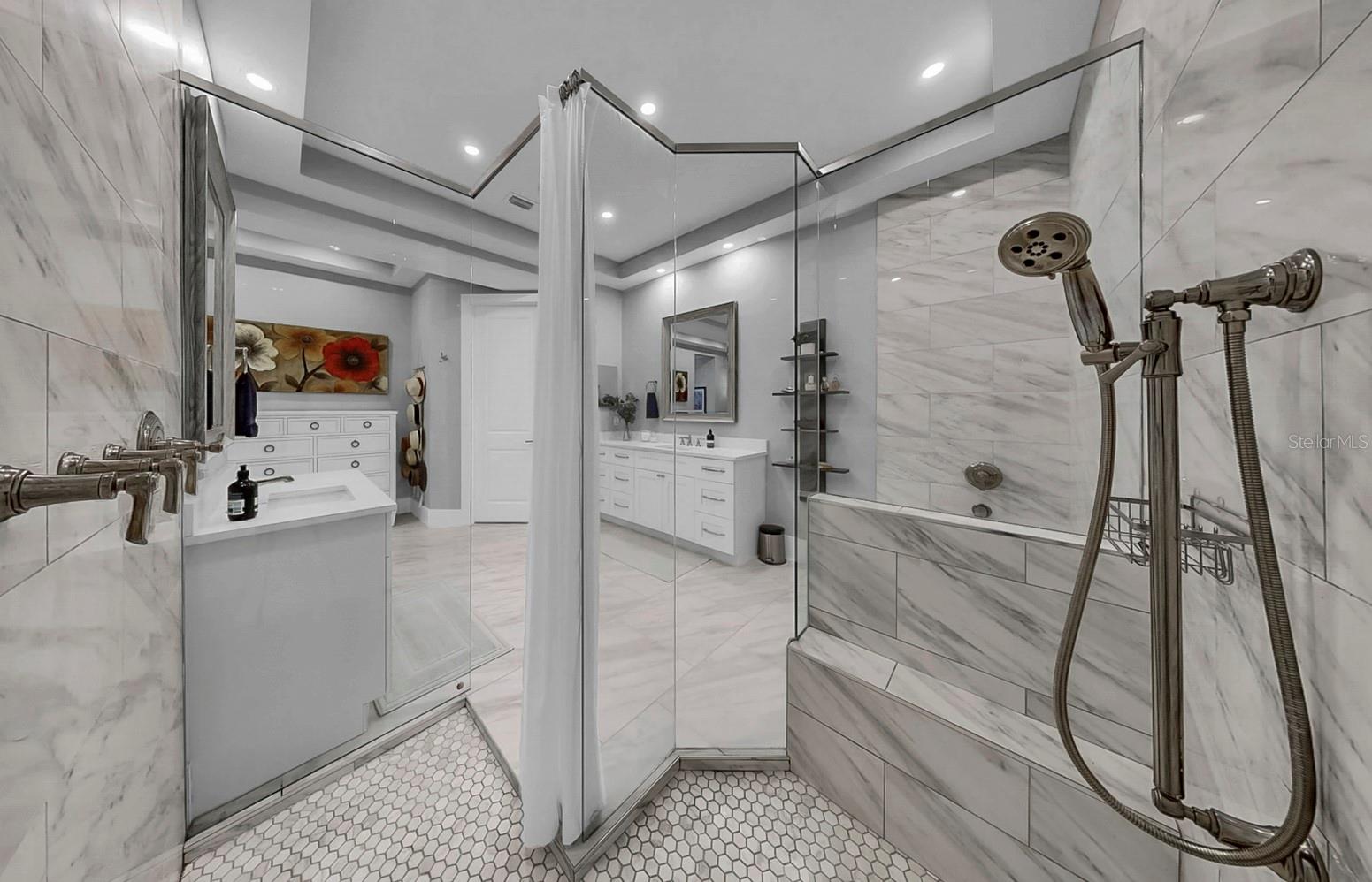 MIRABAY PH 2A-3 - Residential