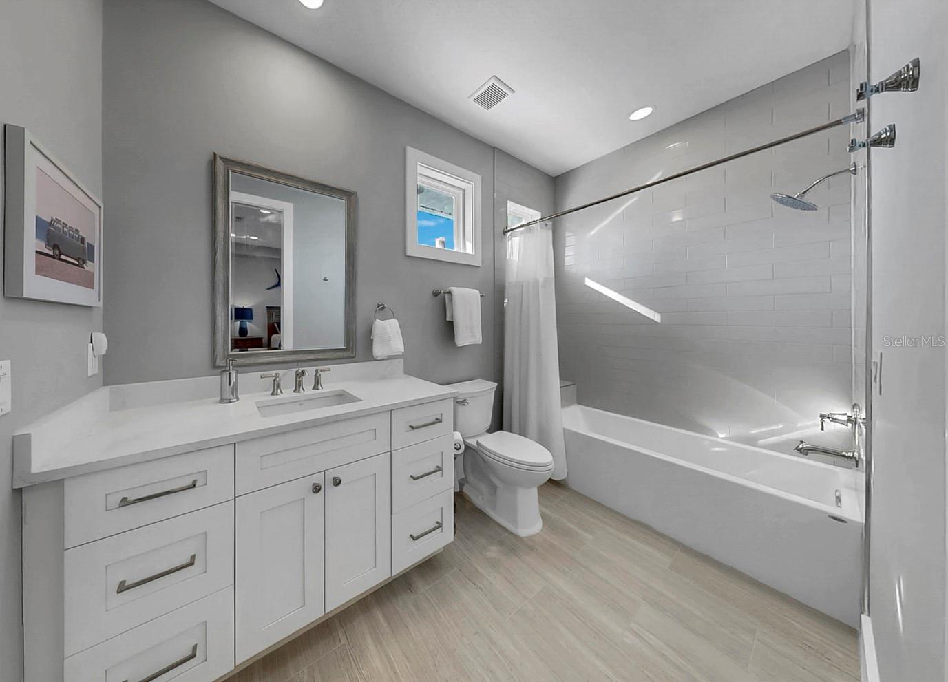 MIRABAY PH 2A-3 - Residential