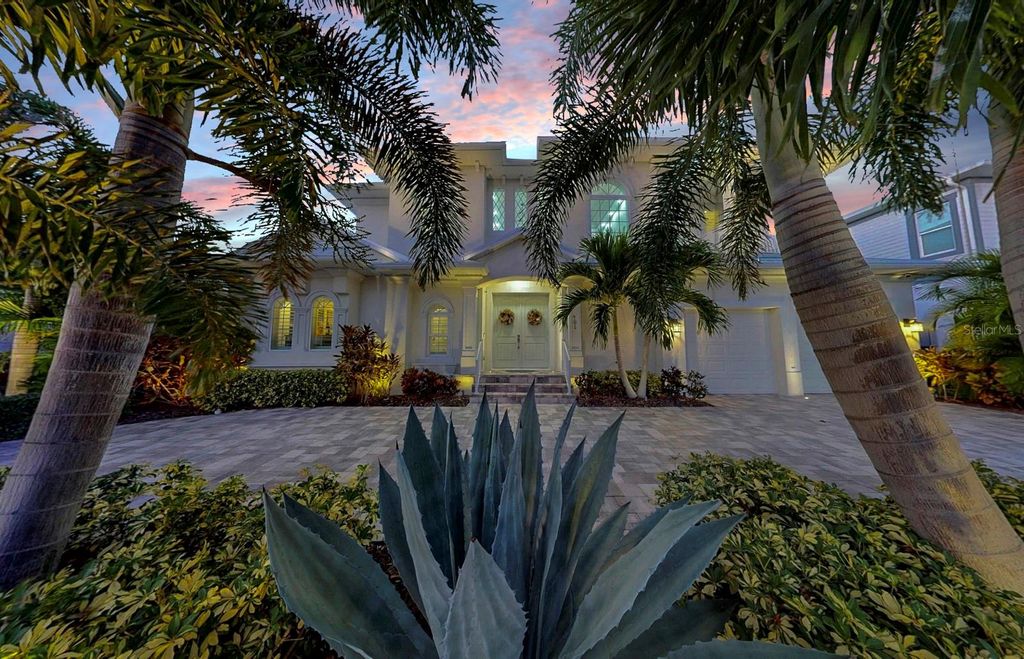 33572 - Apollo Beach / Ruskin community | Sarasota Real Estate 9 Photo of 701 Pinckney Drive, Apollo Beach, FL 33572 (MLS # TB8441935)