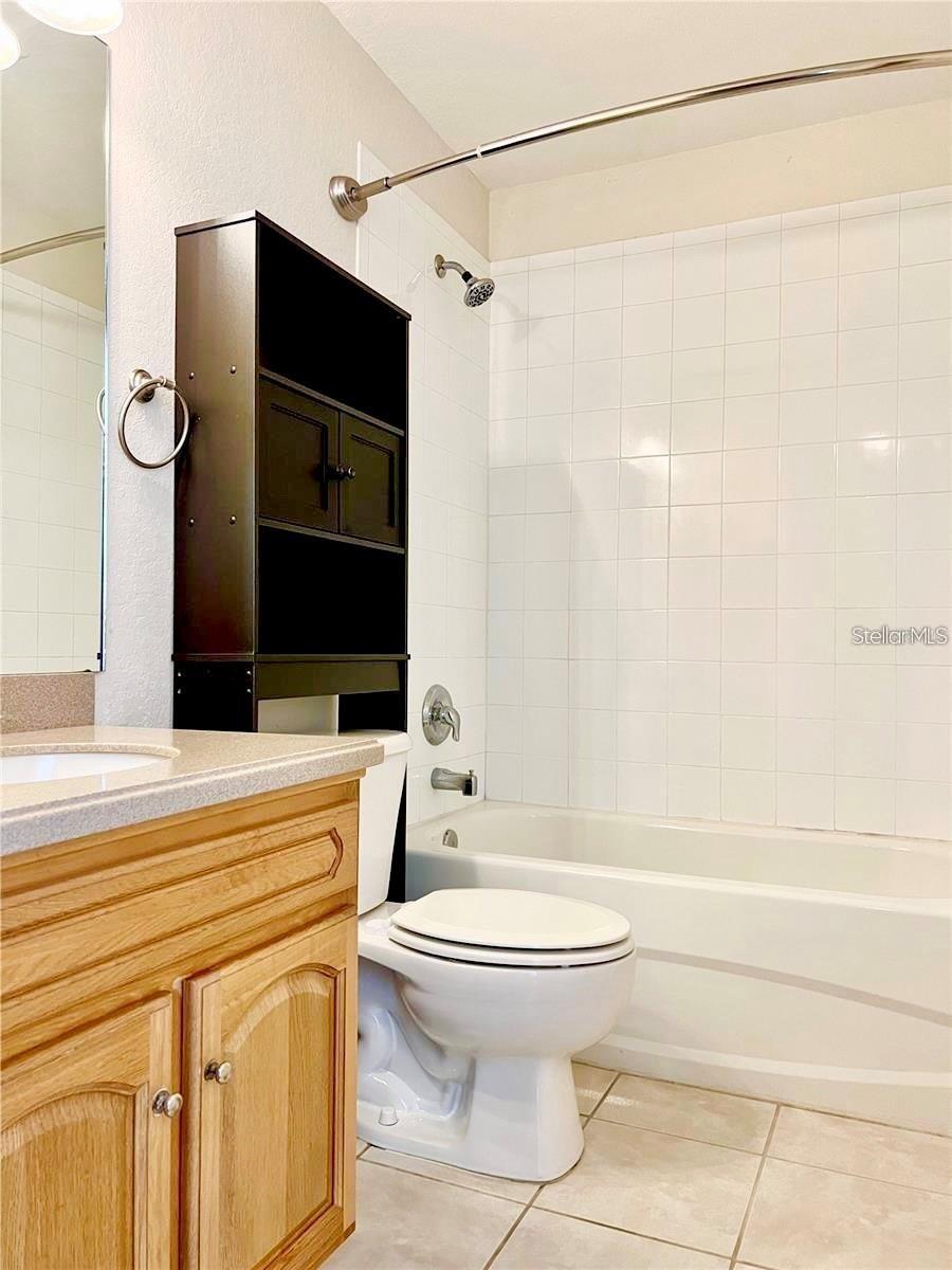 SAVANNAH ESTATES - Residential Lease