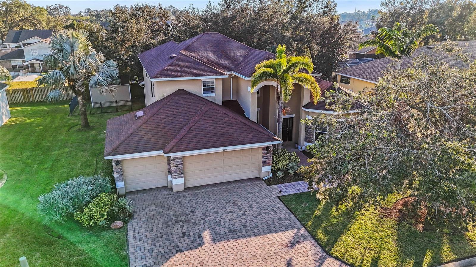 1872 ELOISE COVE DRIVE