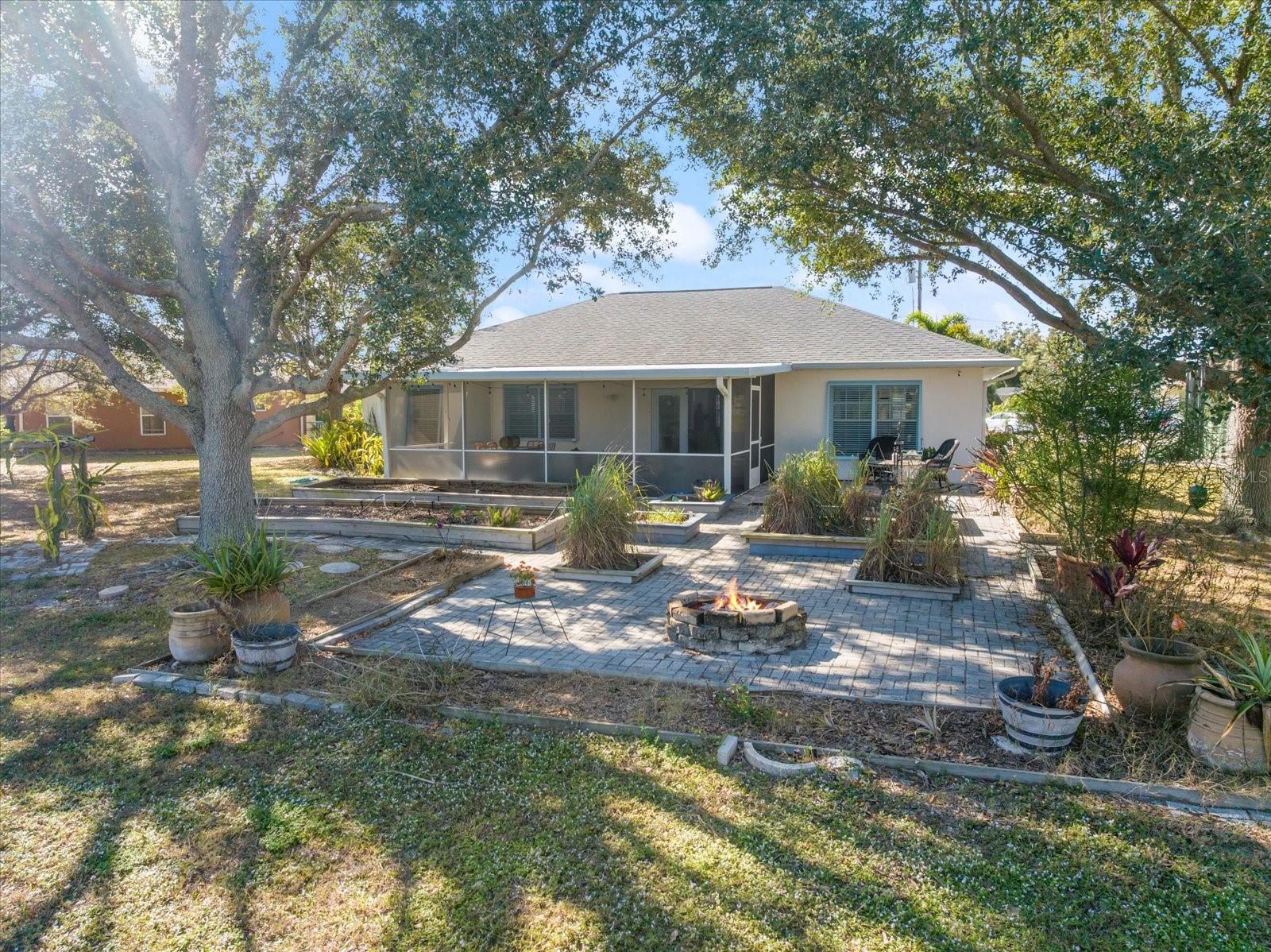 PUNTA GORDA ISLES SEC 23 - Residential