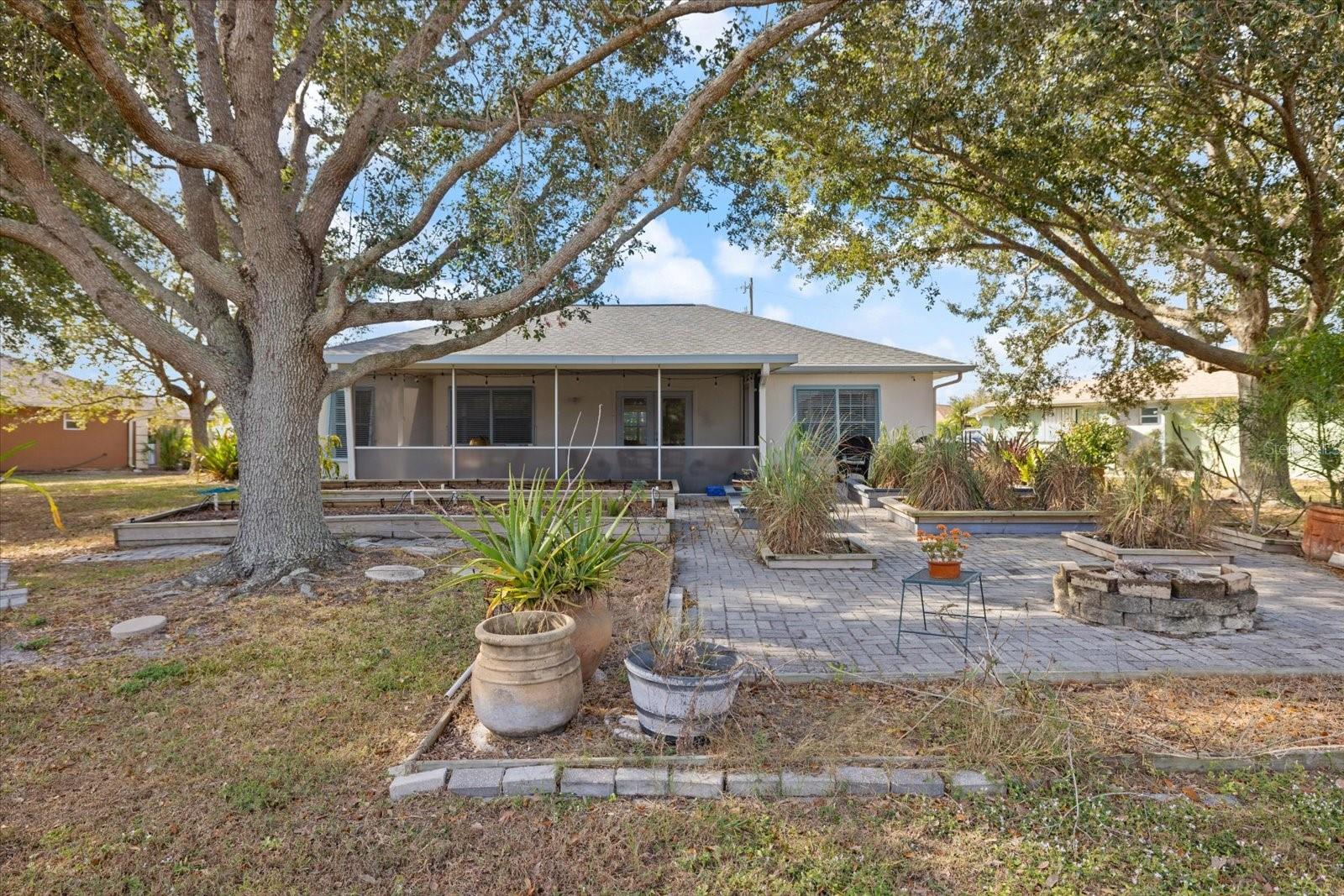 PUNTA GORDA ISLES SEC 23 - Residential