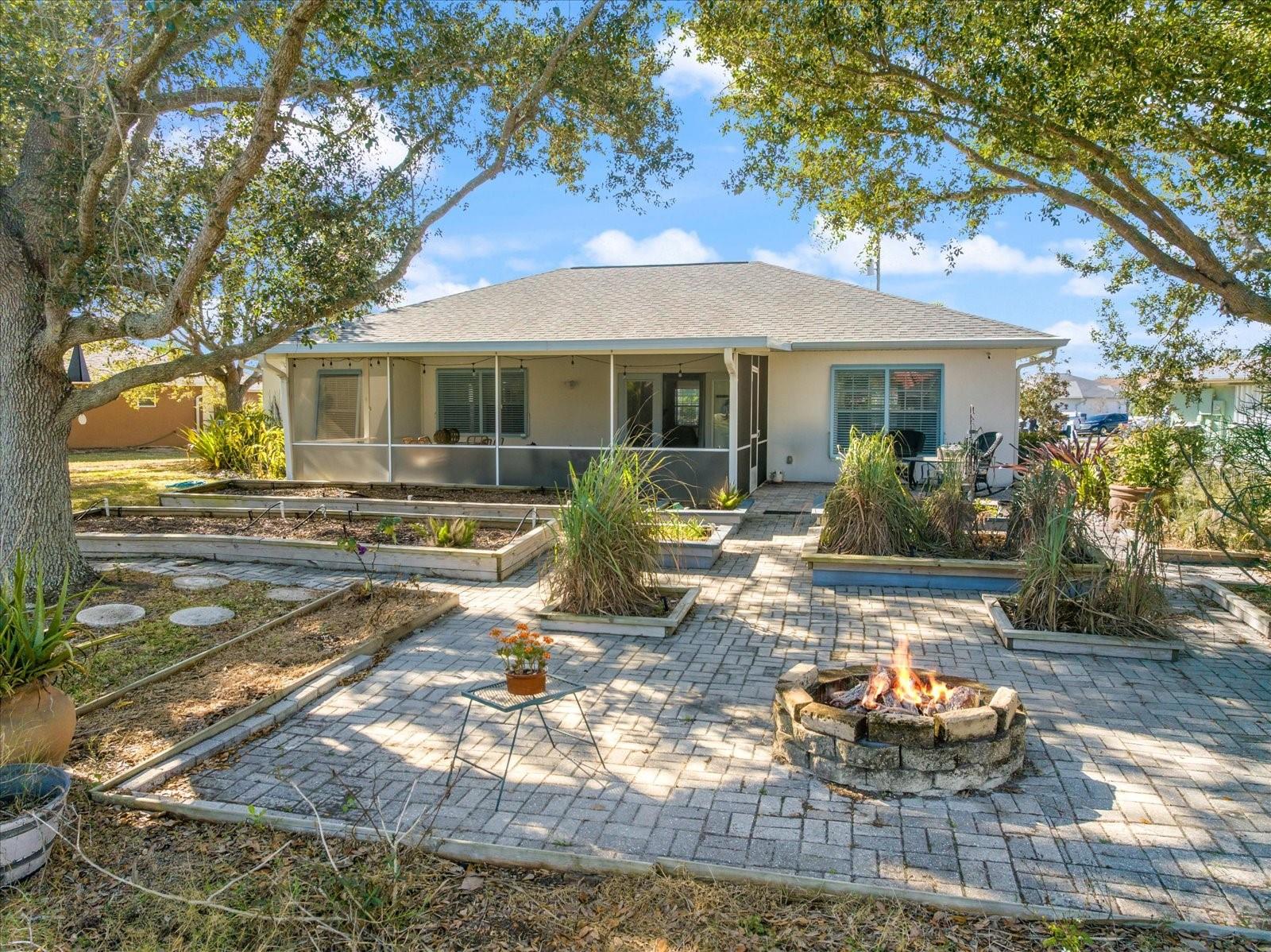 PUNTA GORDA ISLES SEC 23 - Residential